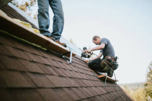 Find Local Roofers & Roofing Contractors in Canadian Lakes, MI